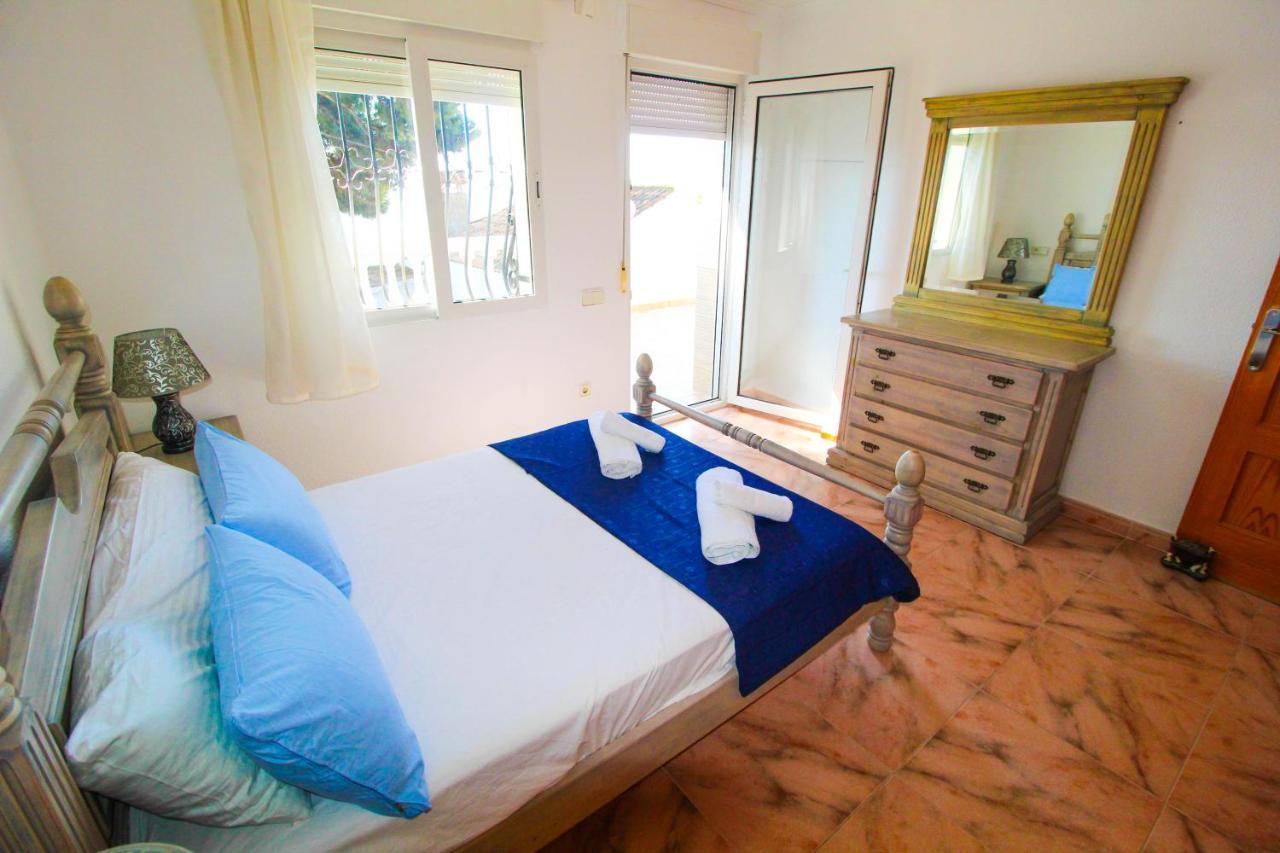 Great Villa, Sea Views, 20 Secs Walk To The Beach, Bbq, 9 People, 5 Mins Car From Alicante City Center, Sailing Club 3 Mins Walk Ngoại thất bức ảnh