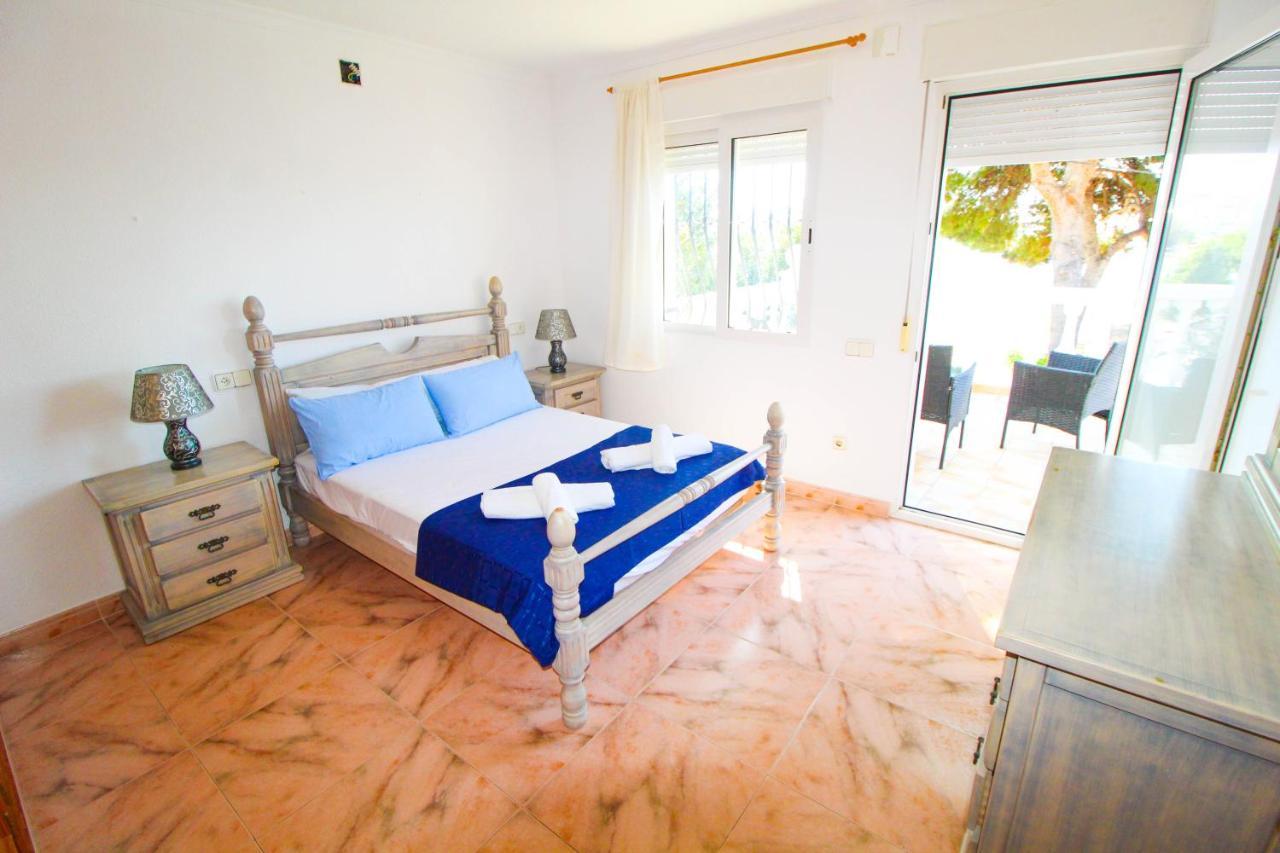 Great Villa, Sea Views, 20 Secs Walk To The Beach, Bbq, 9 People, 5 Mins Car From Alicante City Center, Sailing Club 3 Mins Walk Ngoại thất bức ảnh